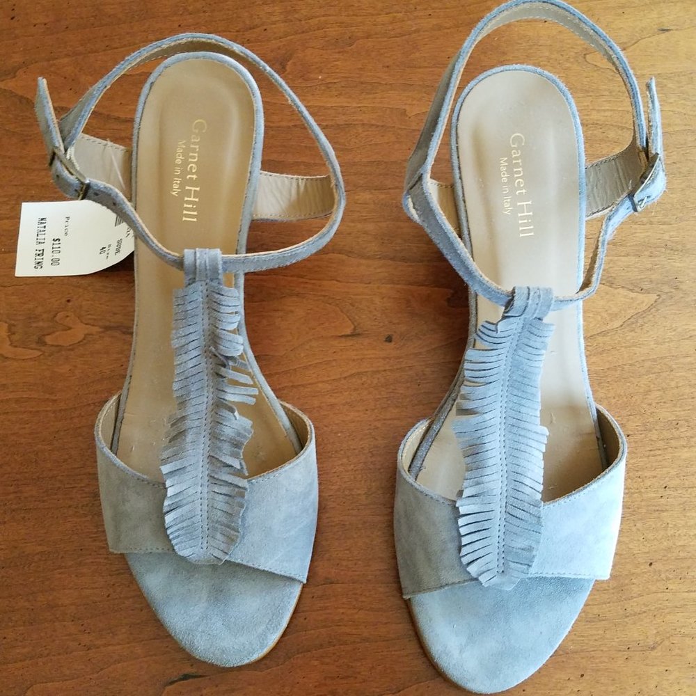 NWT Garnet Hill’s Natalia Suede T-Strap Fringe Wedges